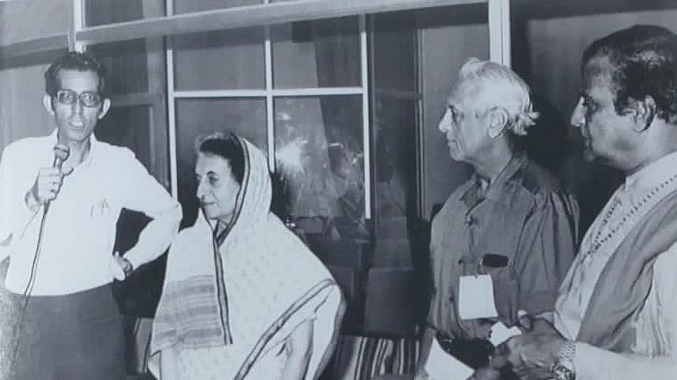 After protocol row, Congress recalls Indira Gandhi inviting N T Rama Rao after successful launch at Sriharikota