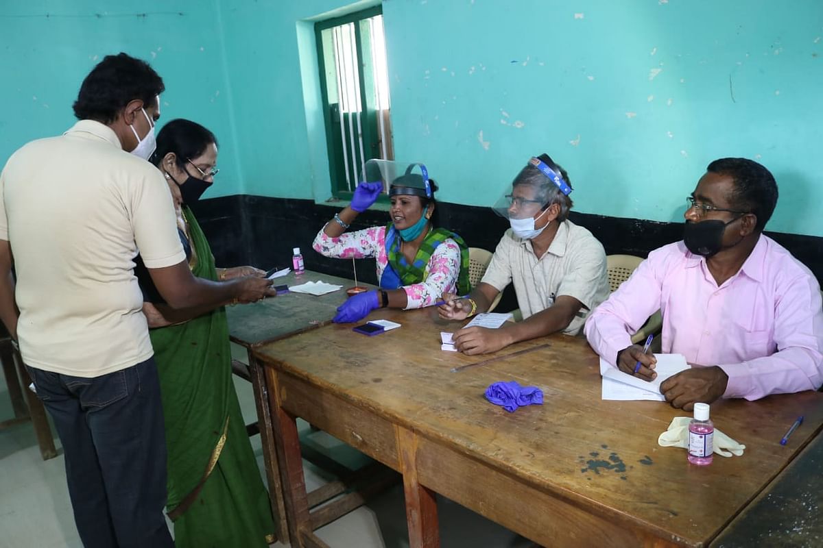 Karnataka Gram Panchayat election highlights: Dharwad district reports 63.96% polling at 3 pm