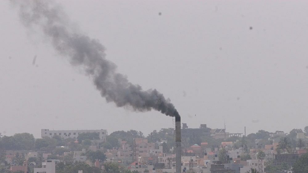 Air pollution: Minister Khandre warns Bengaluru heading Delhi way