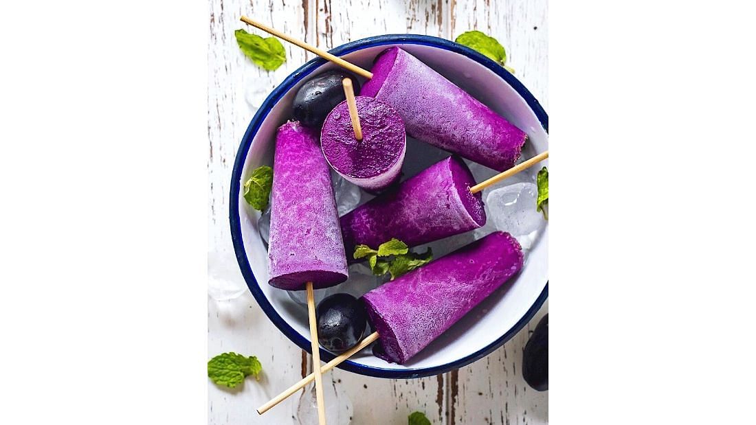 Popsicles: One can try making popsicles from real fruit juices or purees, making them a relatively healthier option compared to some other frozen desserts.