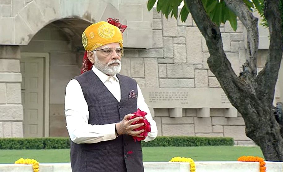 Independence Day Live Updates: PM Modi unfurls national flag at Red Fort