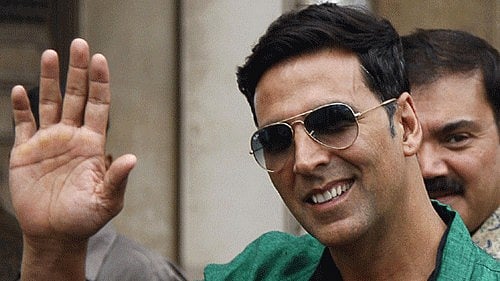 Akshay Kumar thanks audiences for 'greatest week in Indian film history', tweets with #OhMyGadar - Vimarsana News