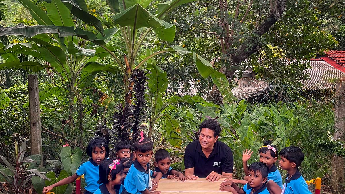 Sachin Tendulkar visits Sri Lankan schools as UNICEF's Regional Goodwill Ambassador