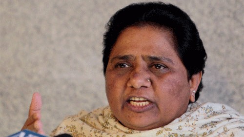 BSP to fight LS elections solo; no benefit in forming alliances: Mayawati