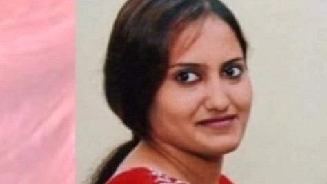 BJP activist from Nagpur Sana Khan missing from Jabalpur