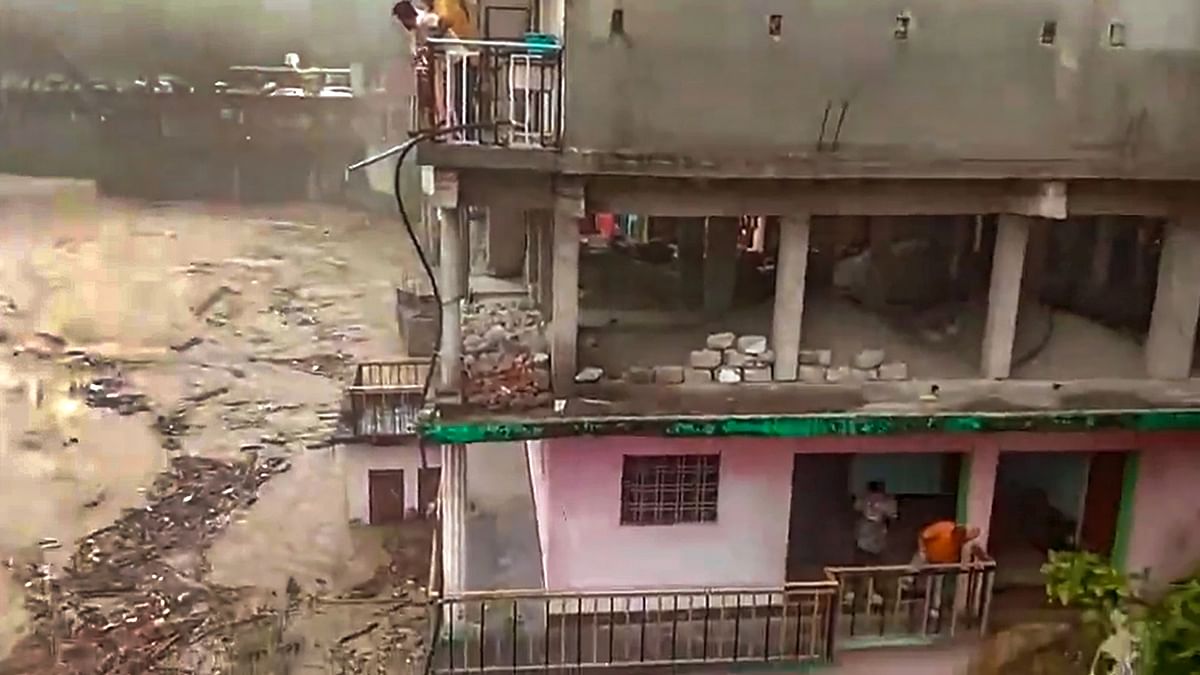 Monsoon fury: Uttarakhand's Pindar river swells, threatens to flood Tharali town