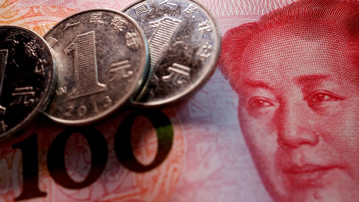 China steps up yuan defence with bond limit guidance 