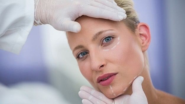 HIFU treatment is risky with severe side effects | HIFU treatment is considered safe, with lower risk compared to invasive surgeries. It eliminates surgical risks like infection and bleeding, and recovery is quicker. Mild and temporary side effects, like redness or swelling, are normal and usually fade within days.