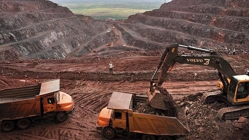 Graves a barrier for Jindal’s $2 billion South African iron mine