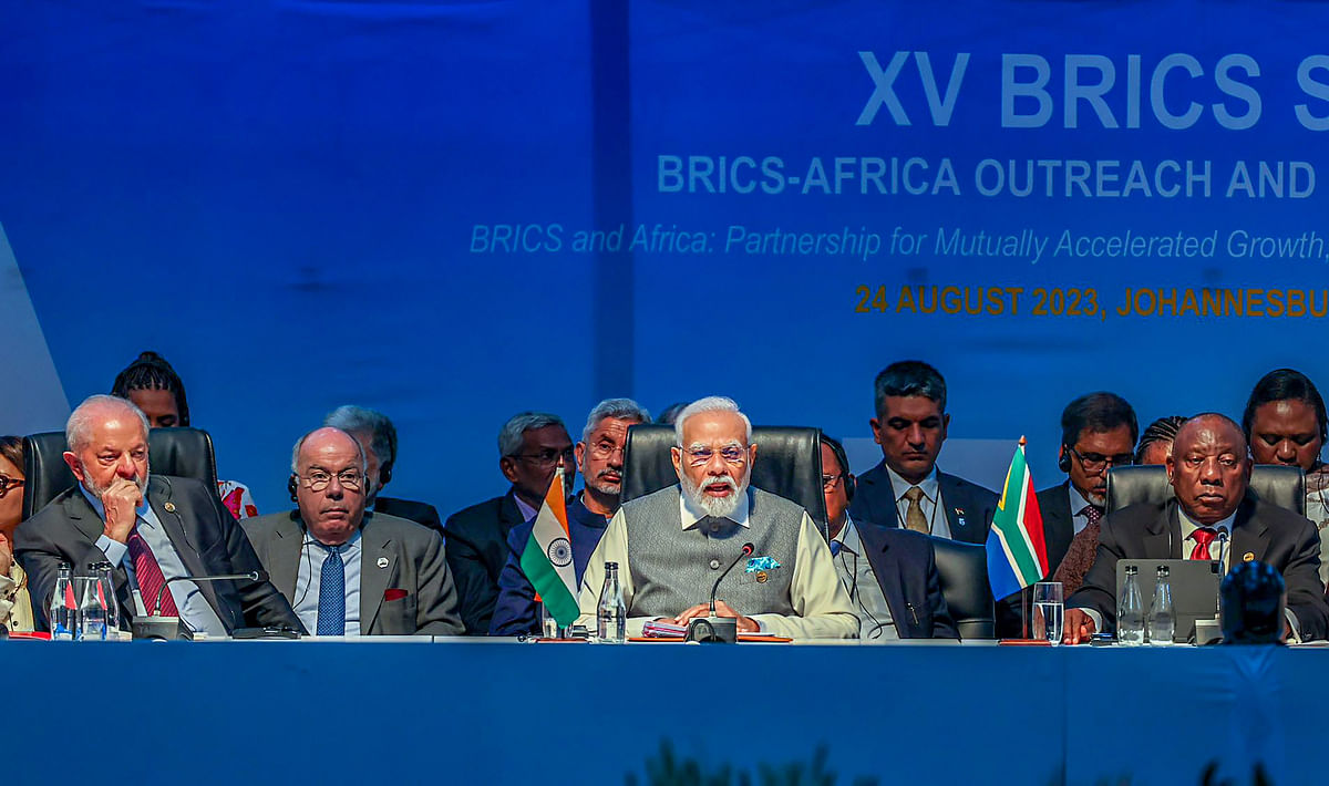  Prime Minister Narendra Modi with Brazilian President Luiz Inacio Lula da Silva and South African President Cyril Ramaphosa at a session during the 2023 BRICS Summit, in Johannesburg, Thursday, Aug. 24, 2023. 