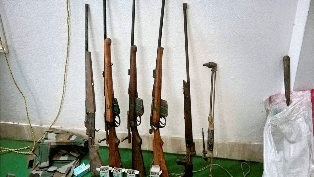 Odisha Police arrests 21 poachers, seize 165 firearms during special drive in Similipal Tiger Reserve