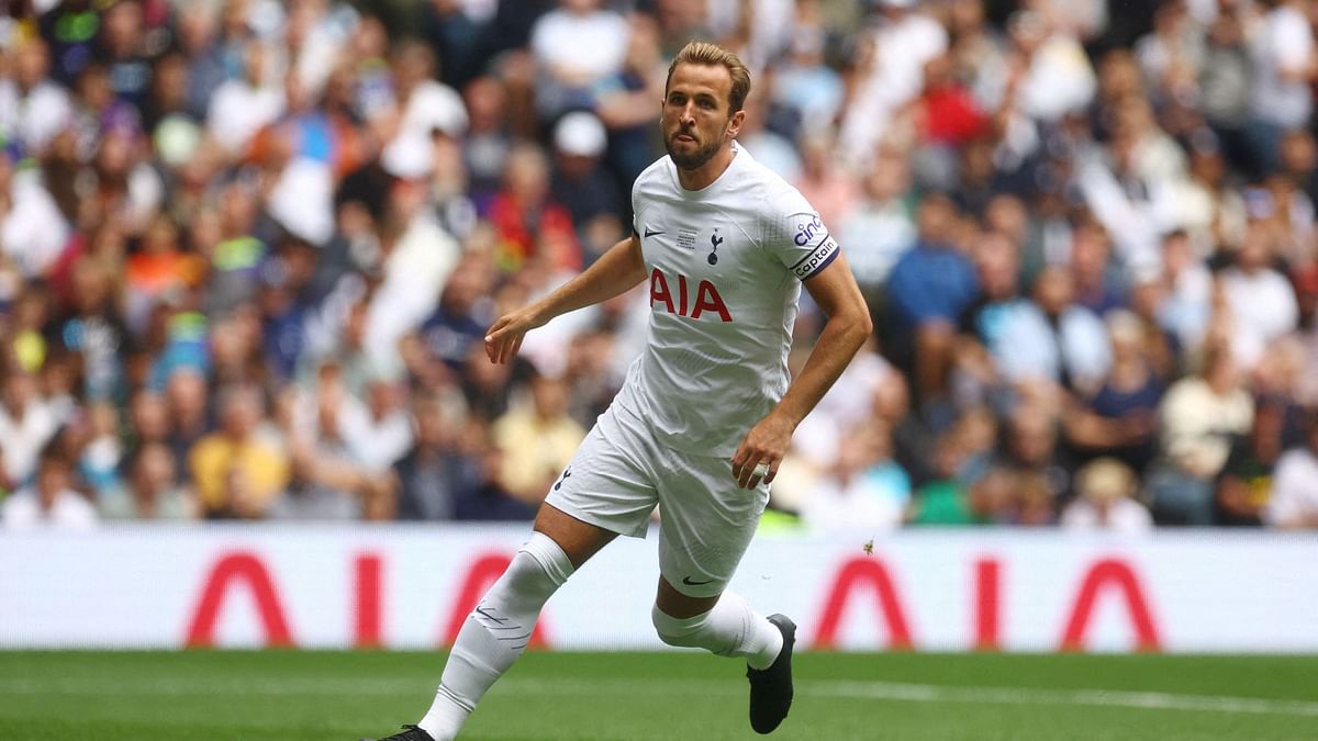 Tottenham's Kane agrees to move to Bayern after clubs' deal