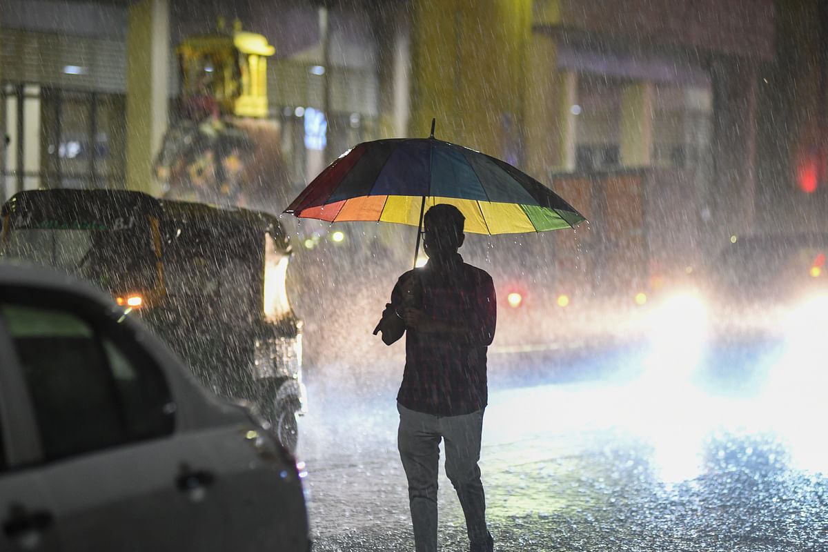 Heavy rain lashes in the city on Thursday Night, in Bengaluru. 