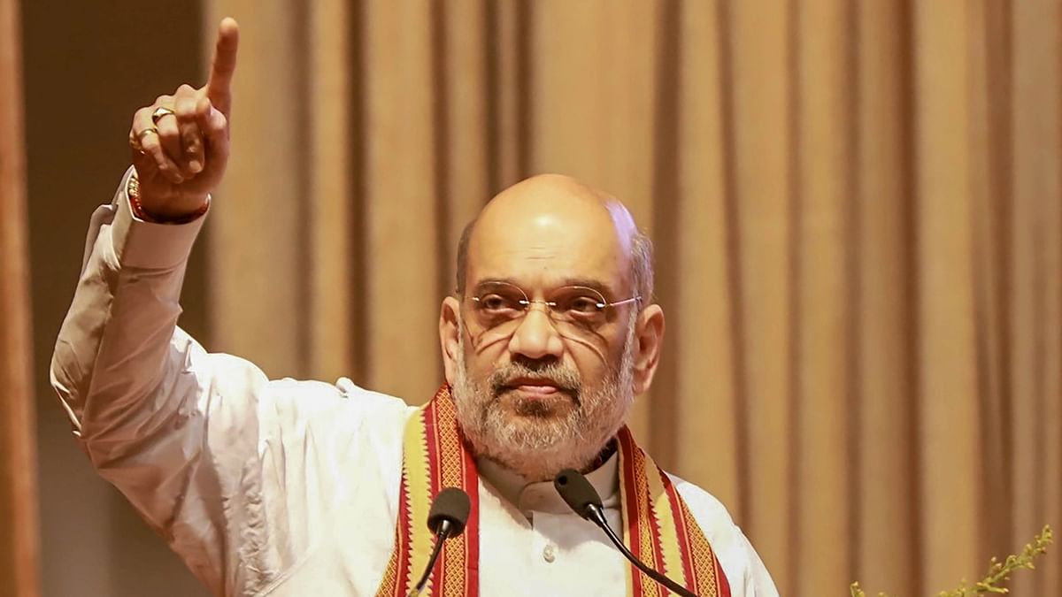 Hindi not in competition with other languages: Amit Shah