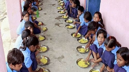 25 students fall ill after consuming mid-day meal in Ghaziabad school; 3 admitted