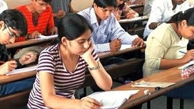 Counselling for engg seats: Delay in results worries students 