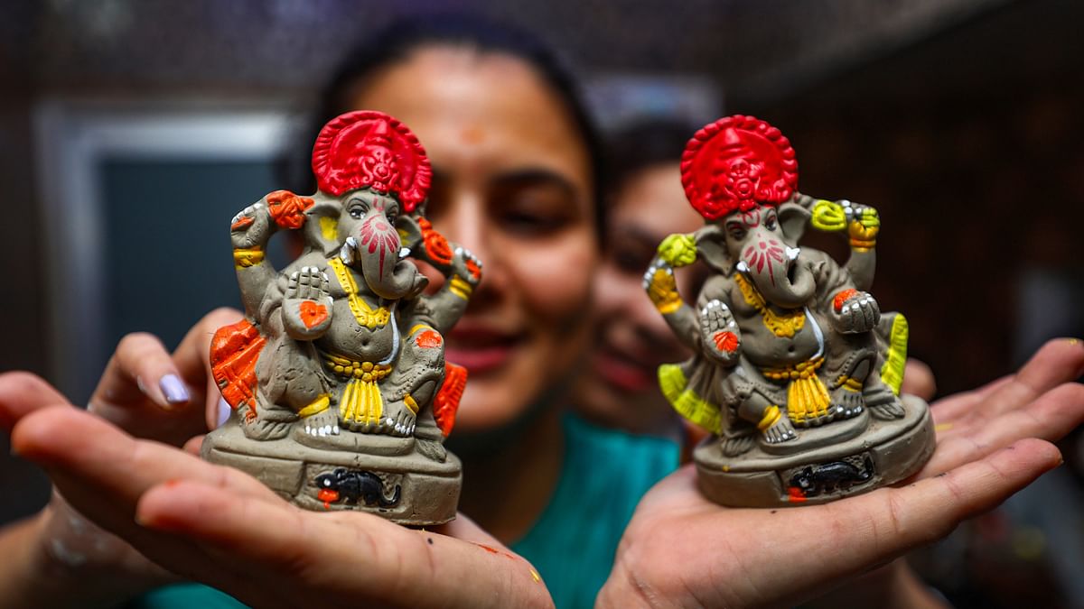 Ganesh Chaturthi in Kashmir: Idol immersion in Jhelum for first time since militancy outbreak