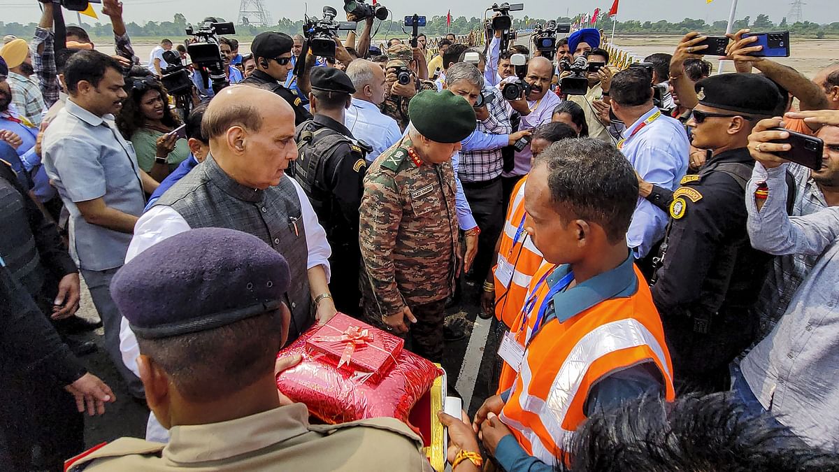 Nyoma airfield will be a game changer, says Rajnath Singh; inaugurates 90 BRO projects