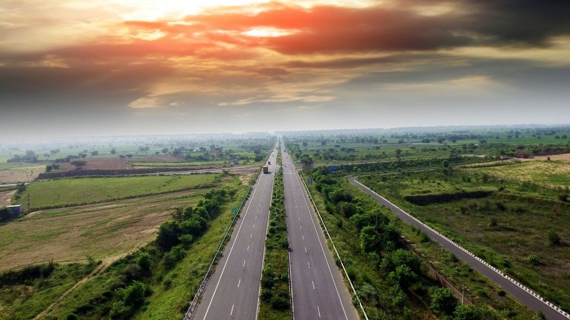 India aiming to monetize Rs 1,99,290 crore worth of highways by 2027
