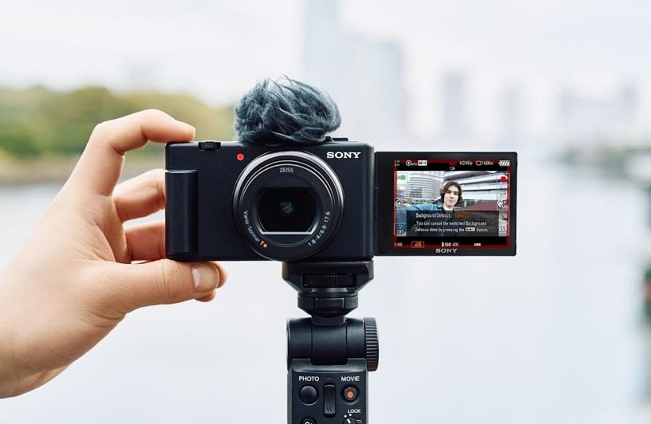 Sony ZV-1 II, Ultra-Wide-Angle Zoom vlogging camera
