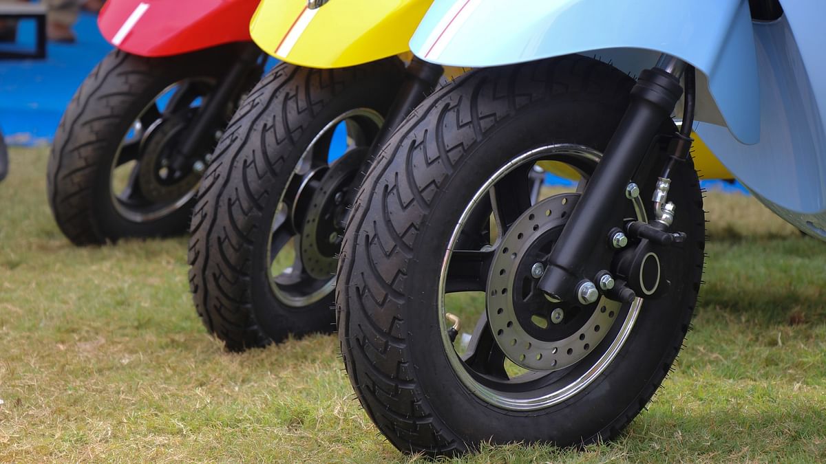 FADA seeks reduction in GST rates for entry-level two-wheelers to 18%
