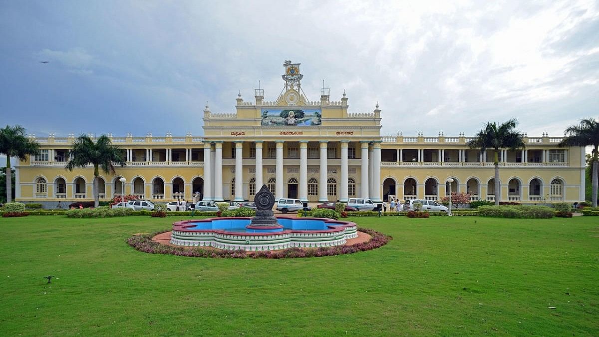 Karnataka High Court tells state to reinitiate process to appoint VC for University of Mysore