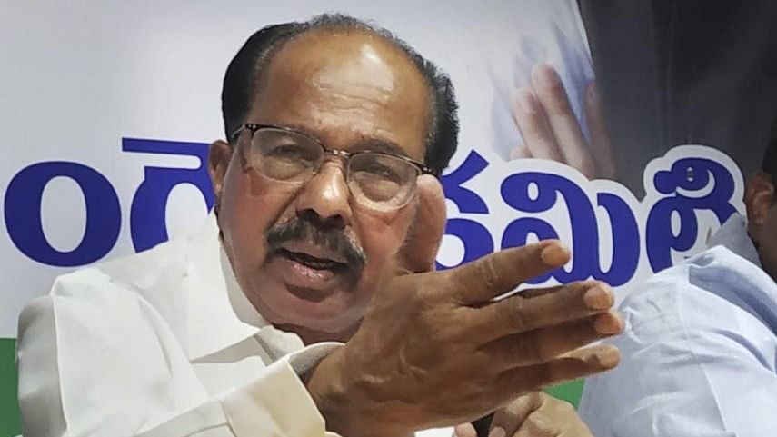 'Absolutely political':  Veerappa Moily apprehensive over Women’s Reservation Bill implementation, slams BJP