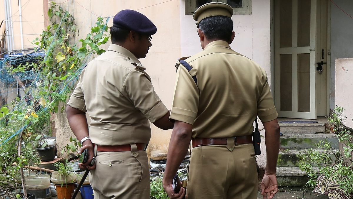 Pay and rent out cop, police dog and entire police station for a day in Kerala 