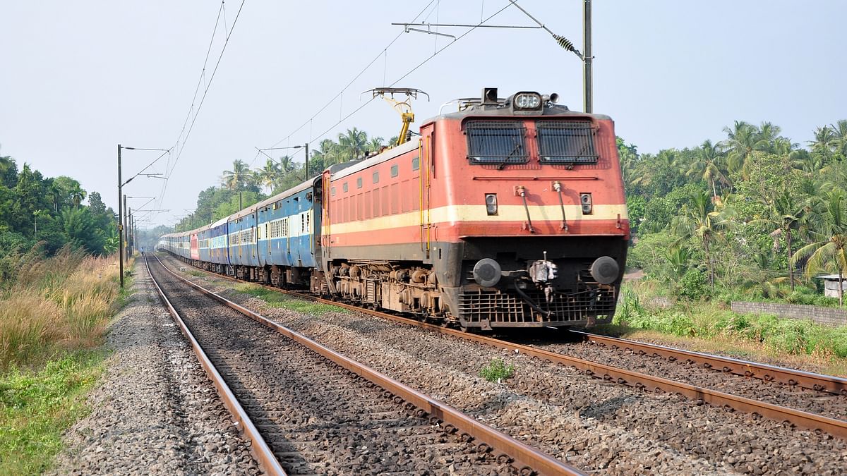 Jharkhand train robbery: 7 passengers assaulted, belongings worth Rs 75,000 looted