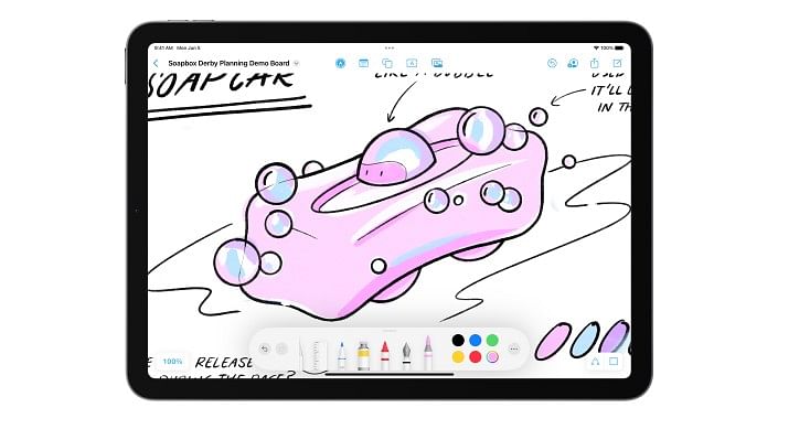 The new iPadOS 17 brings new improvements to FreeForm feature.