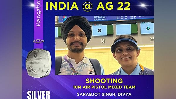 Sarabjot, Divya settle for silver in 10m air pistol mixed team event at Asian Games
