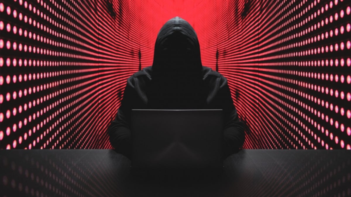 Woman takes her own life after cyber fraudsters threaten her with arrest and extort money in MP – Deccan Herald