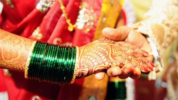 Discarded by family, cured leprosy patients in their 60s marry in Odisha