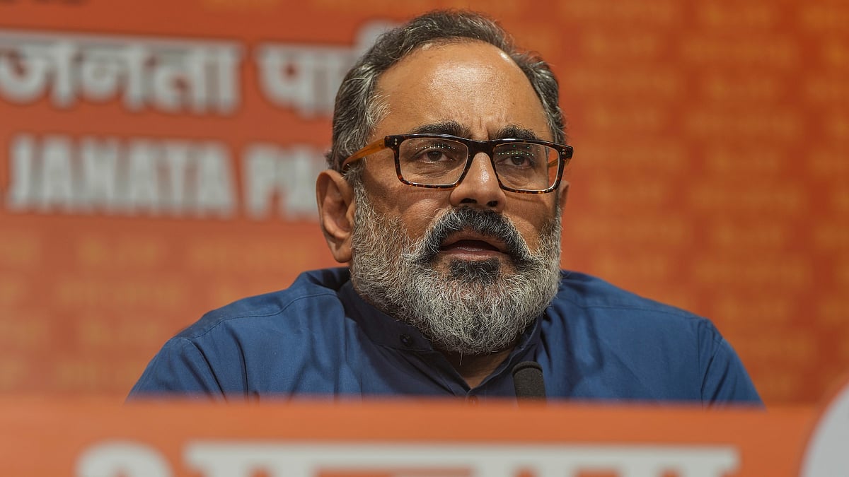 Expect Apple to clarify if its devices are secure, says Union Minister Rajeev Chandrasekhar - Vimarsana News