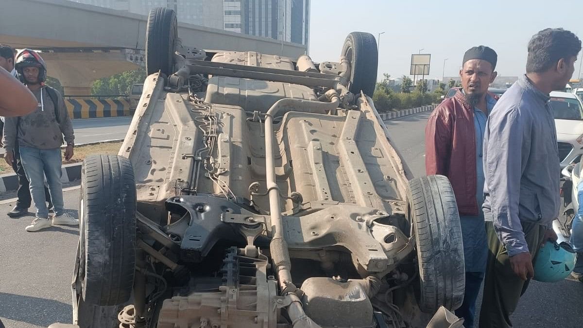 Car found toppled on Bagalur flyover in northern Bengaluru