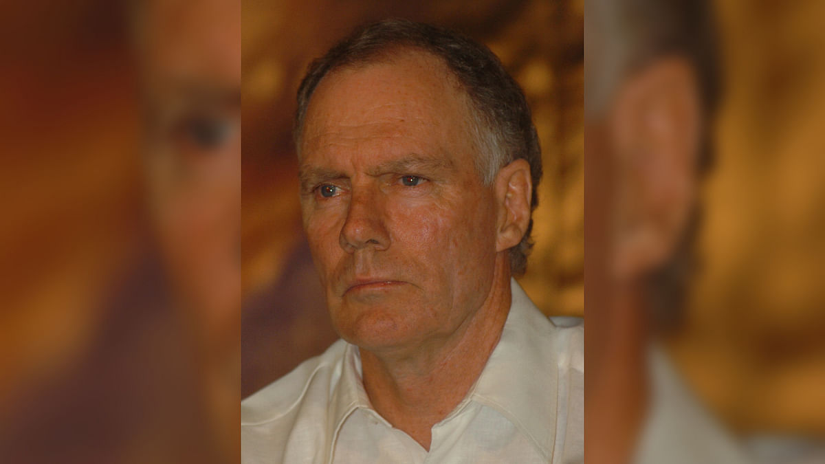 Greg Chappell short on cash; friends launch fundraising campaign