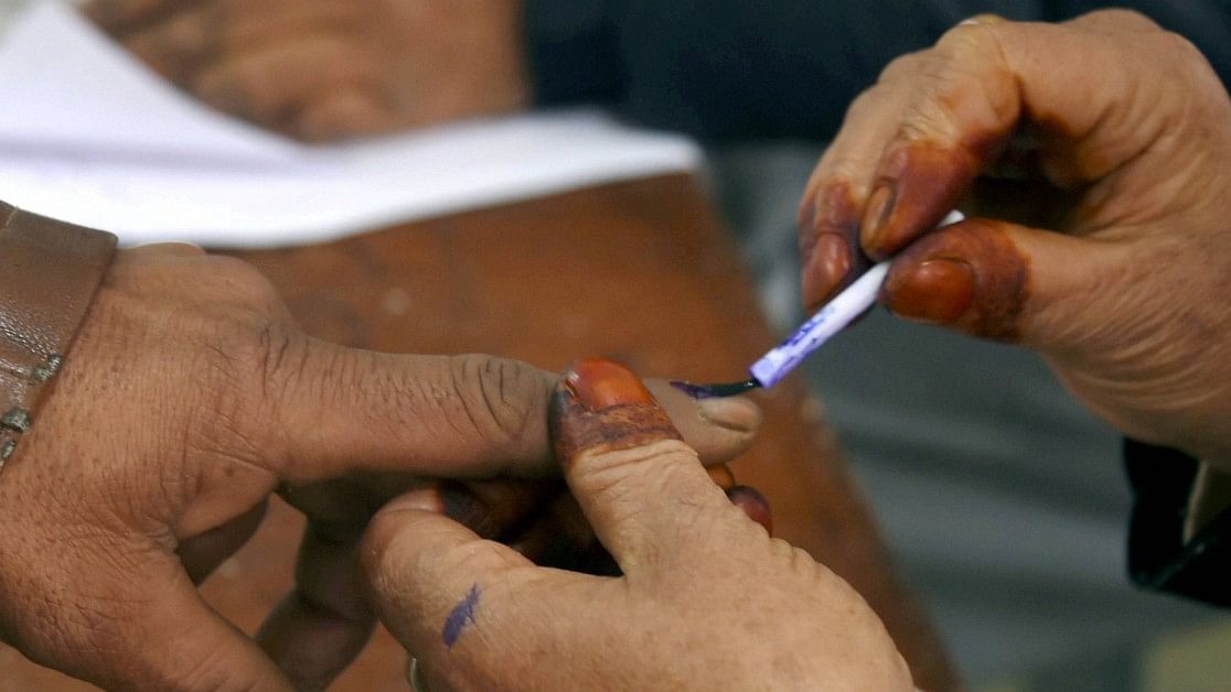 Mizoram polls: Complaint filed against Independent candidate Lalramdingngheti for ethnic remarks