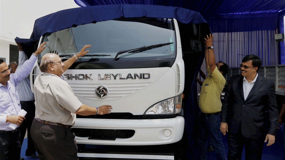 Ashok Leyland launches ecomet Star 1915 truck to cater to long haul of customers