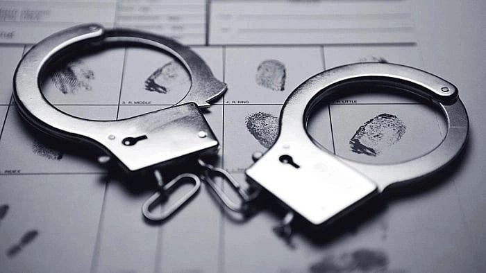 Bangla woman arrested for illegally entering India to marry lover - Vimarsana News