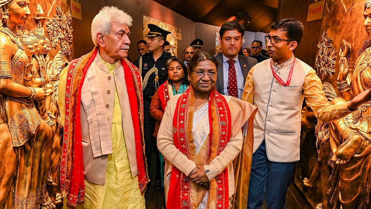 President Murmu visits Vaishno Devi; inaugurates skywalk, remodelled Parvati Bhawan