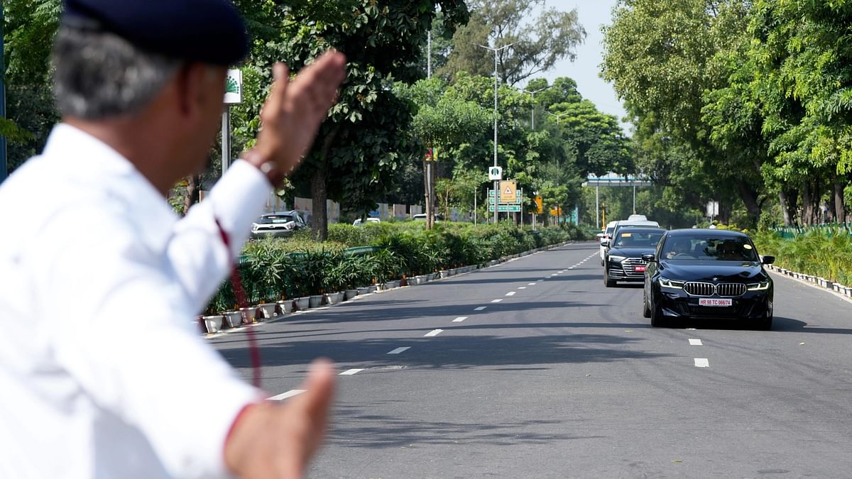 DL suspension after 3 traffic challans: Noida Police