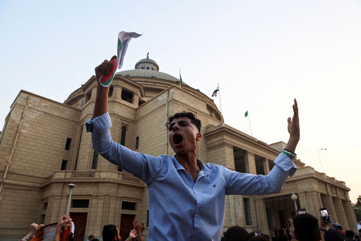 Students of Cairo University demonstrate against Israel and the US, in Cairo, Egypt, October 18, 2023. 