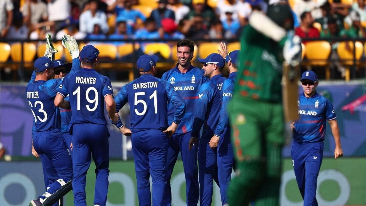 England make 364/9 against Bangladesh in World Cup clash