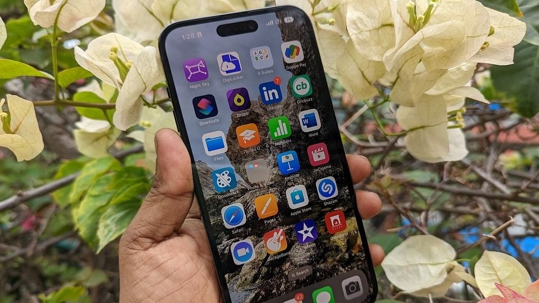 iOS 17.1: iOS 17.1 update may be out today with enhanced AirDrop  functionality. Here are the eligible iPhone models; how to install - The  Economic Times