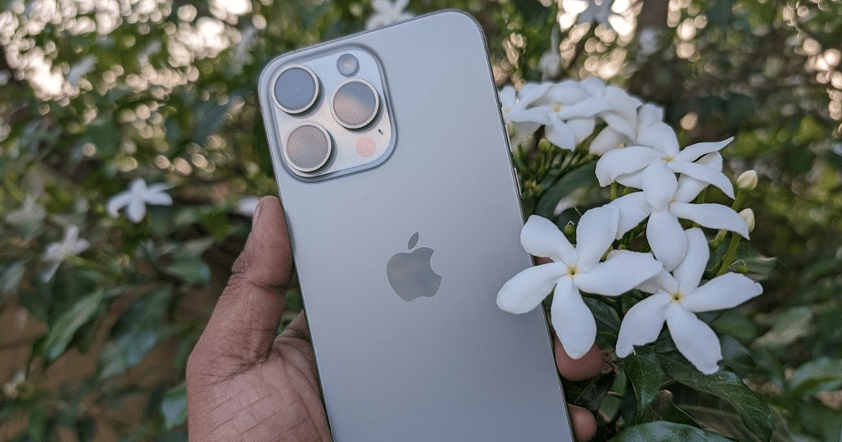 iOS 17.1: iOS 17.1 update may be out today with enhanced AirDrop  functionality. Here are the eligible iPhone models; how to install - The  Economic Times