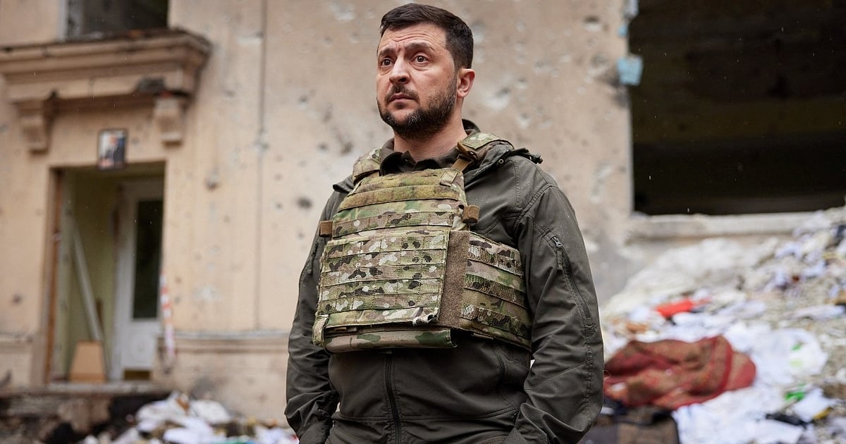 Ukraine's Air Force Head Dismissed After F-16 Crash