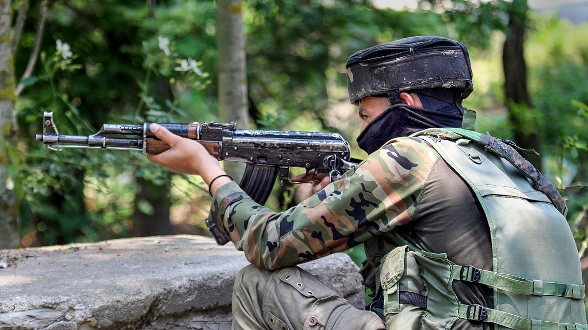 Operation to track down hiding terrorists enters third day in J&k's Rajouri - Vimarsana News