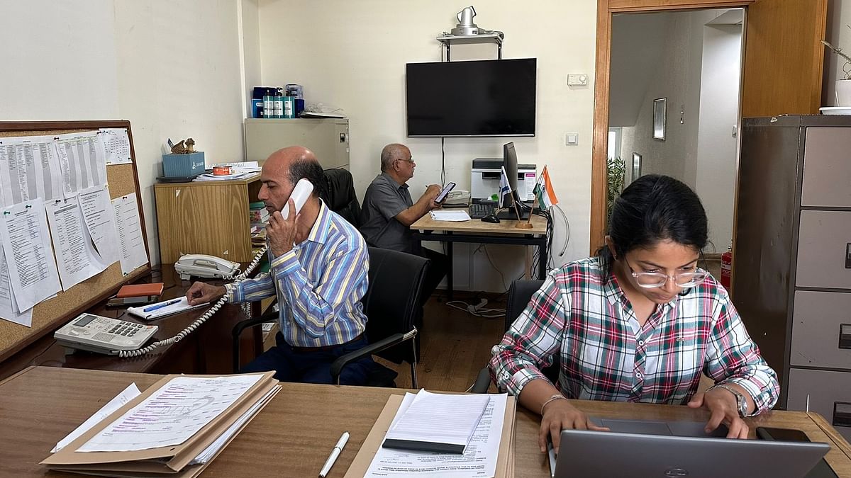 MEA sets up 24/7 helpline, assures assistance to Indians stranded amid Israel-Hamas war