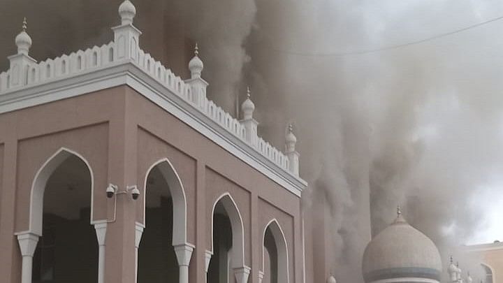 Massive fire breaks out inside Haj Bhavan