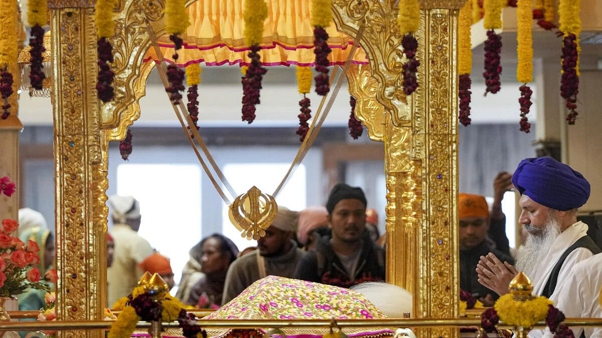 Devotees throng gurdwaras in Punjab, Haryana on Guru Nanak Dev's birth anniversary